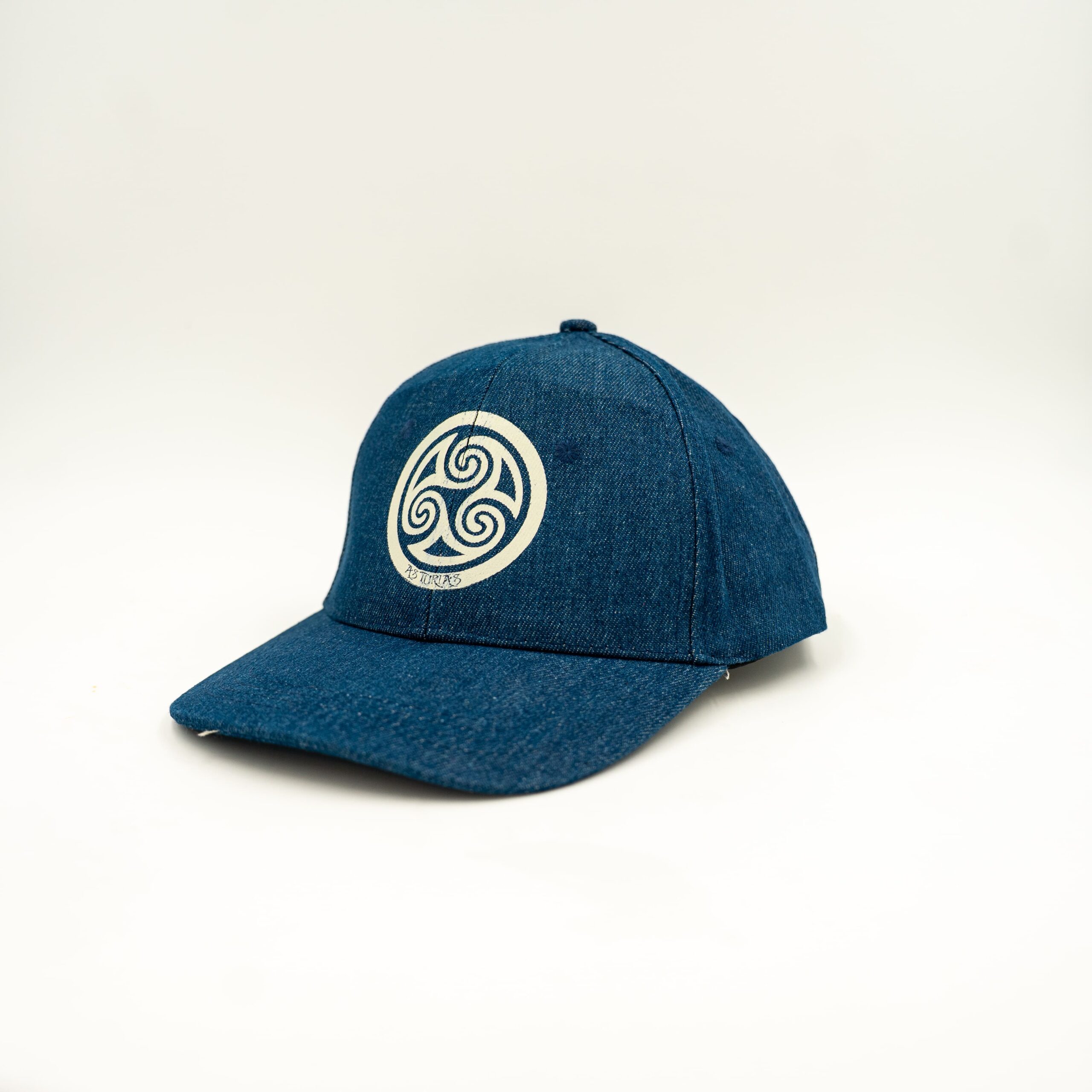 Gorra azul Trisquel Asturias general | Asturias Encantada