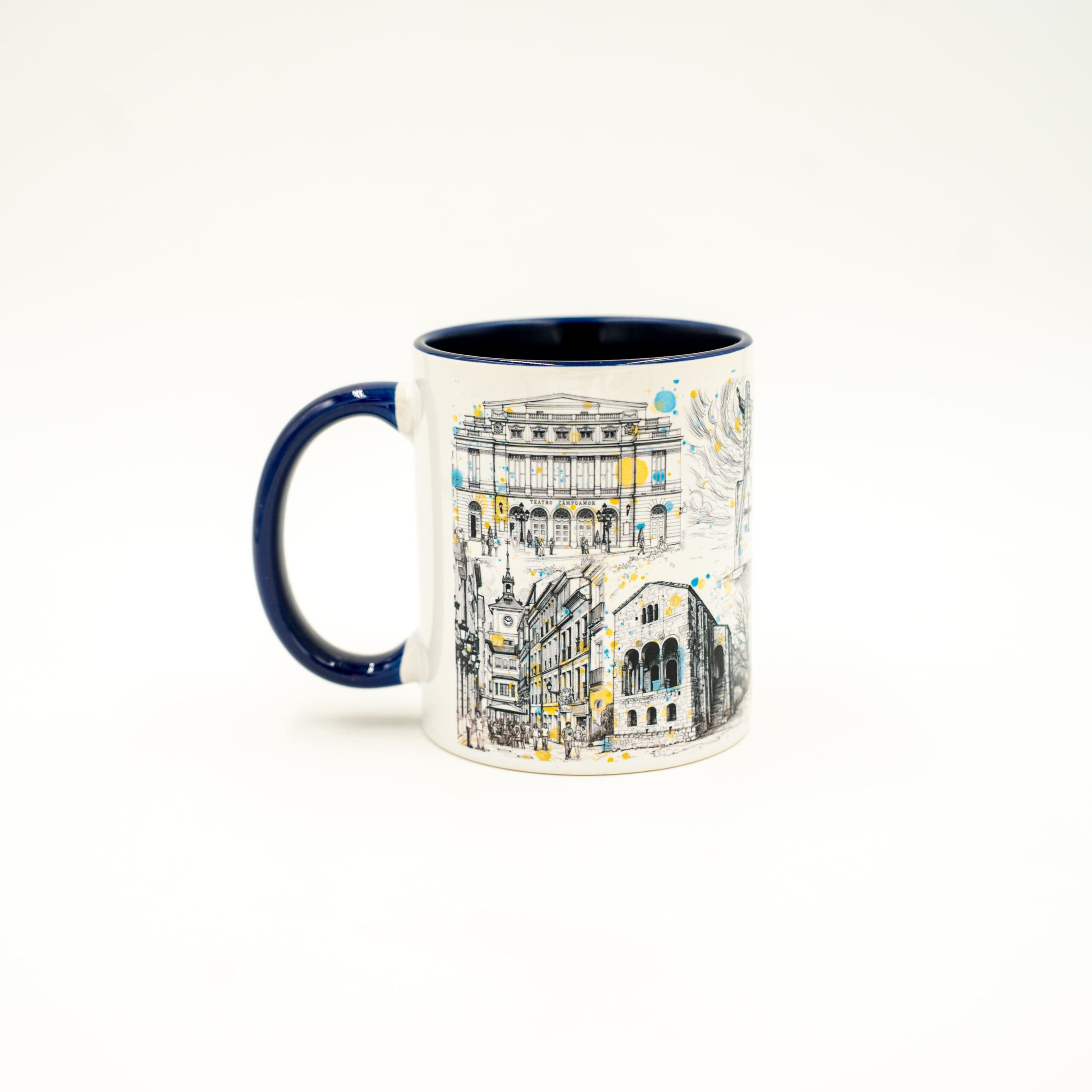 Taza cerámica Plumilla Oviedo detalle | Asturias Encantada