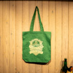 Tote bag verde con diseño Forever Asturias | Asturias Encantada