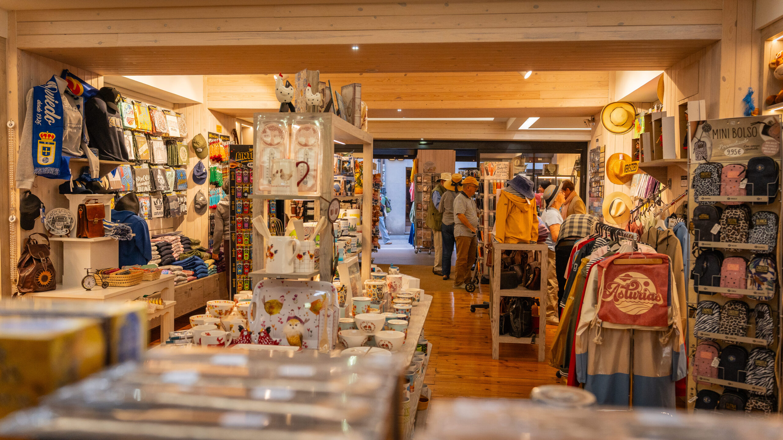 Tienda de Oviedo de Asturias Encantada | Asturias Encantada